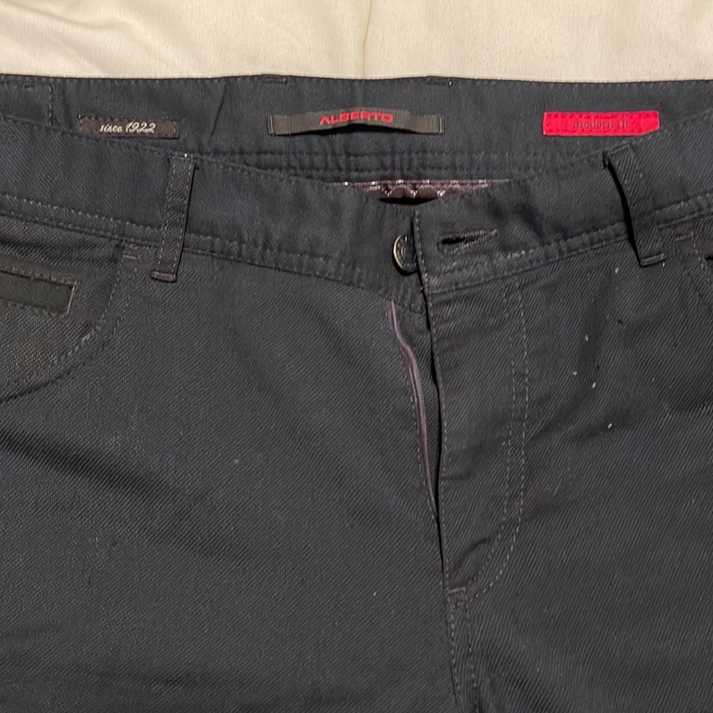 Don’t wear anymore, relaxed fit pants